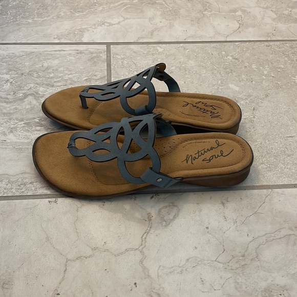 Natural Soul Blue Jennie Sandals - Picture 3 of 7